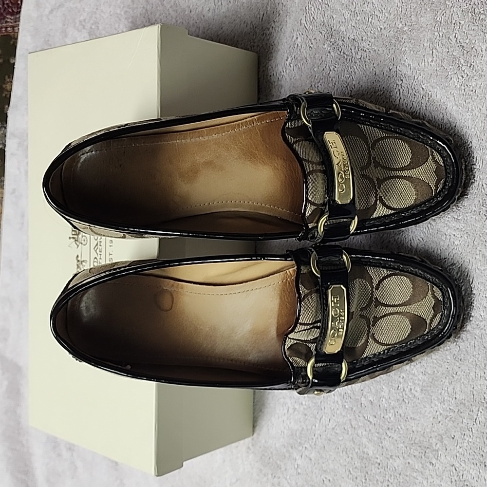 Coach brown signature loafers 8.5